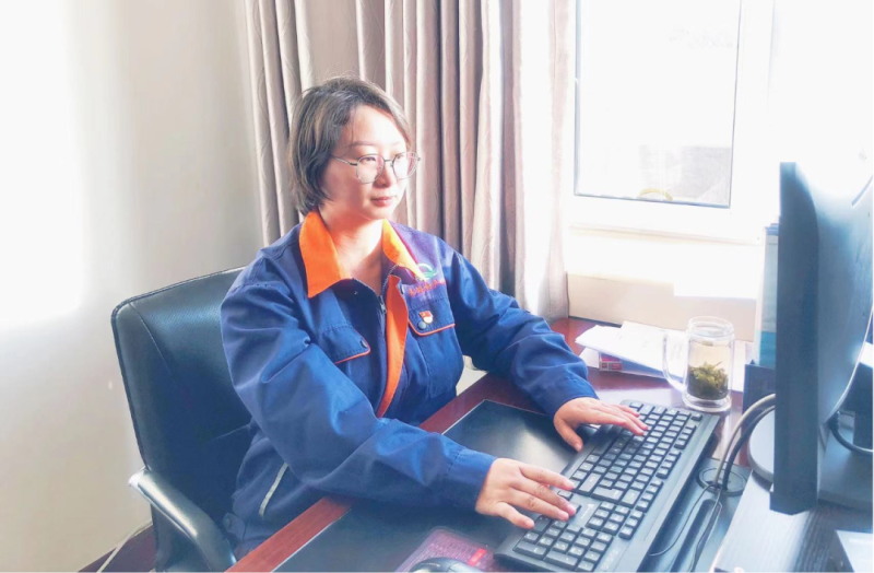 省物產(chǎn)集團(tuán)黨務(wù)工作者、先進(jìn)模范持續(xù)熱議黨的二十大精神（二）